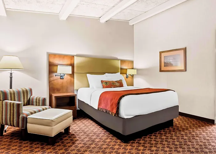 Western Outlaw Hotel